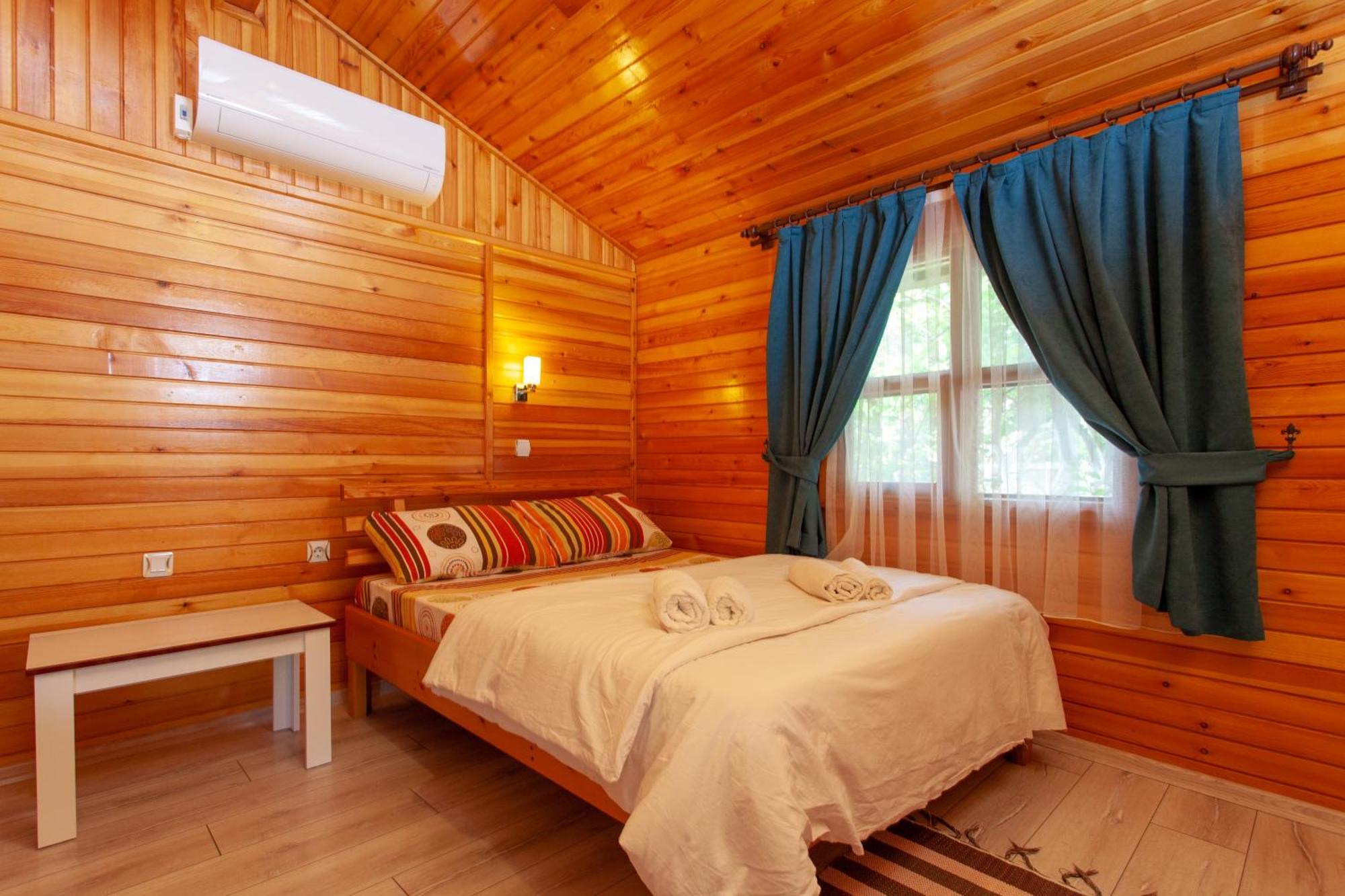 Baris Pension & Bungalows Чирали Экстерьер фото